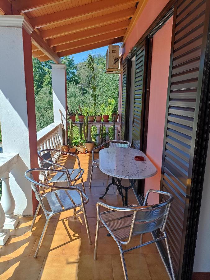 Iren Holiday Apartment Ípszosz Kültér fotó